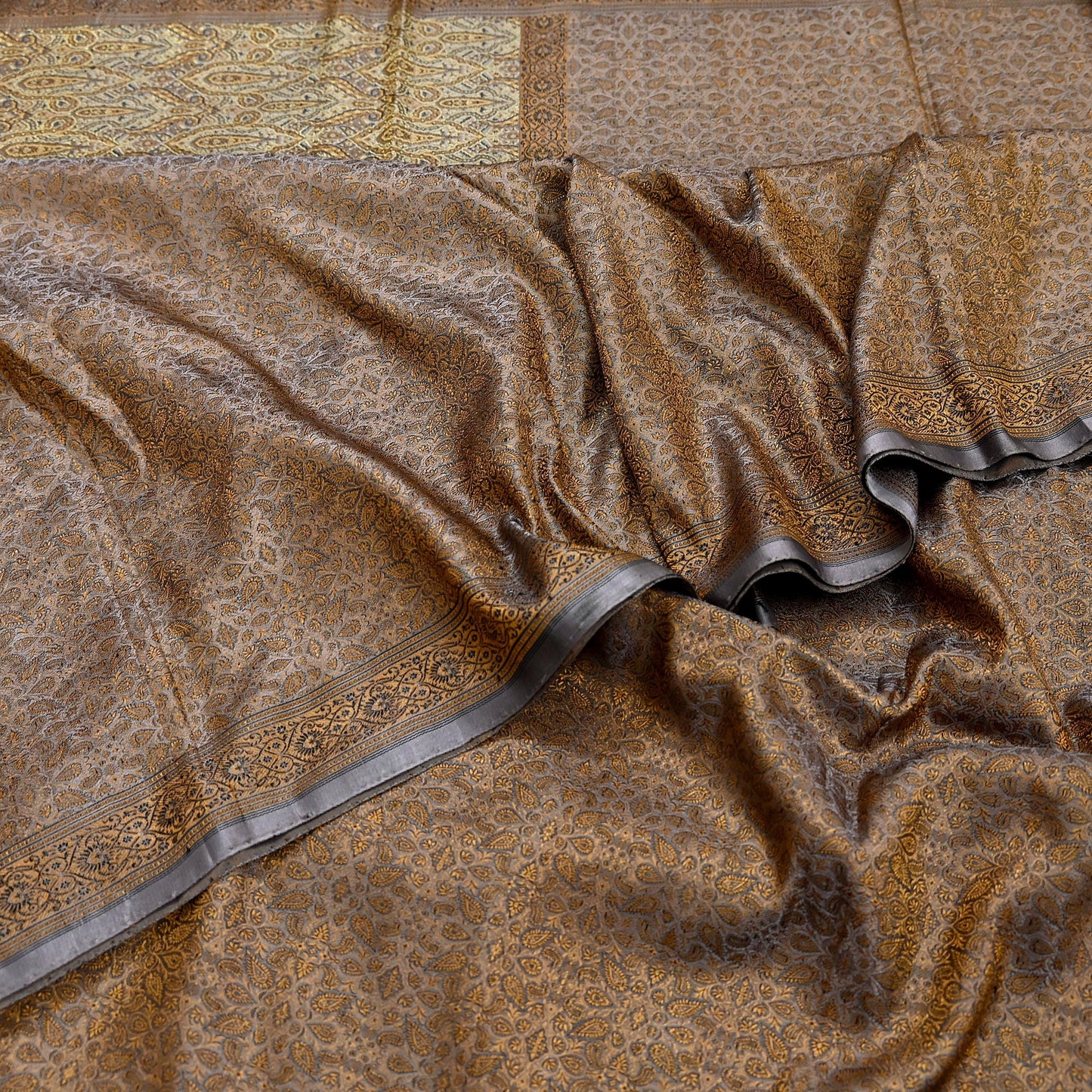 Indian Vintage Sari Dusty Purple Heavy Pure Satin Silk Hand Woven Tanchoi Sarees Ethnic Wear 5Yd Paisley Craft Fabric Dress Making Crafting