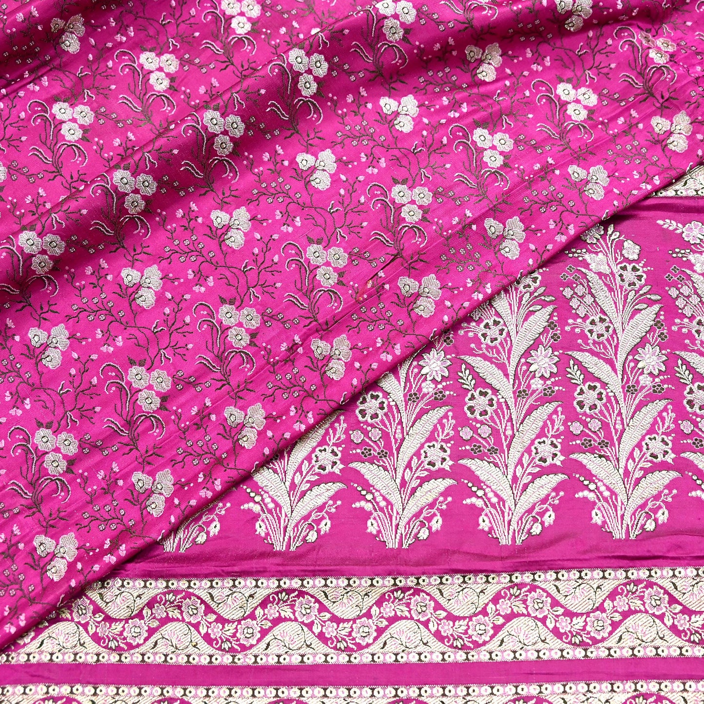 Indian Vintage Sari Magenta Heavy Pure Satin Silk Woven Banarasi Brocade Saree Zari 5Yd Ethnic Dress making Crafting Bollywood