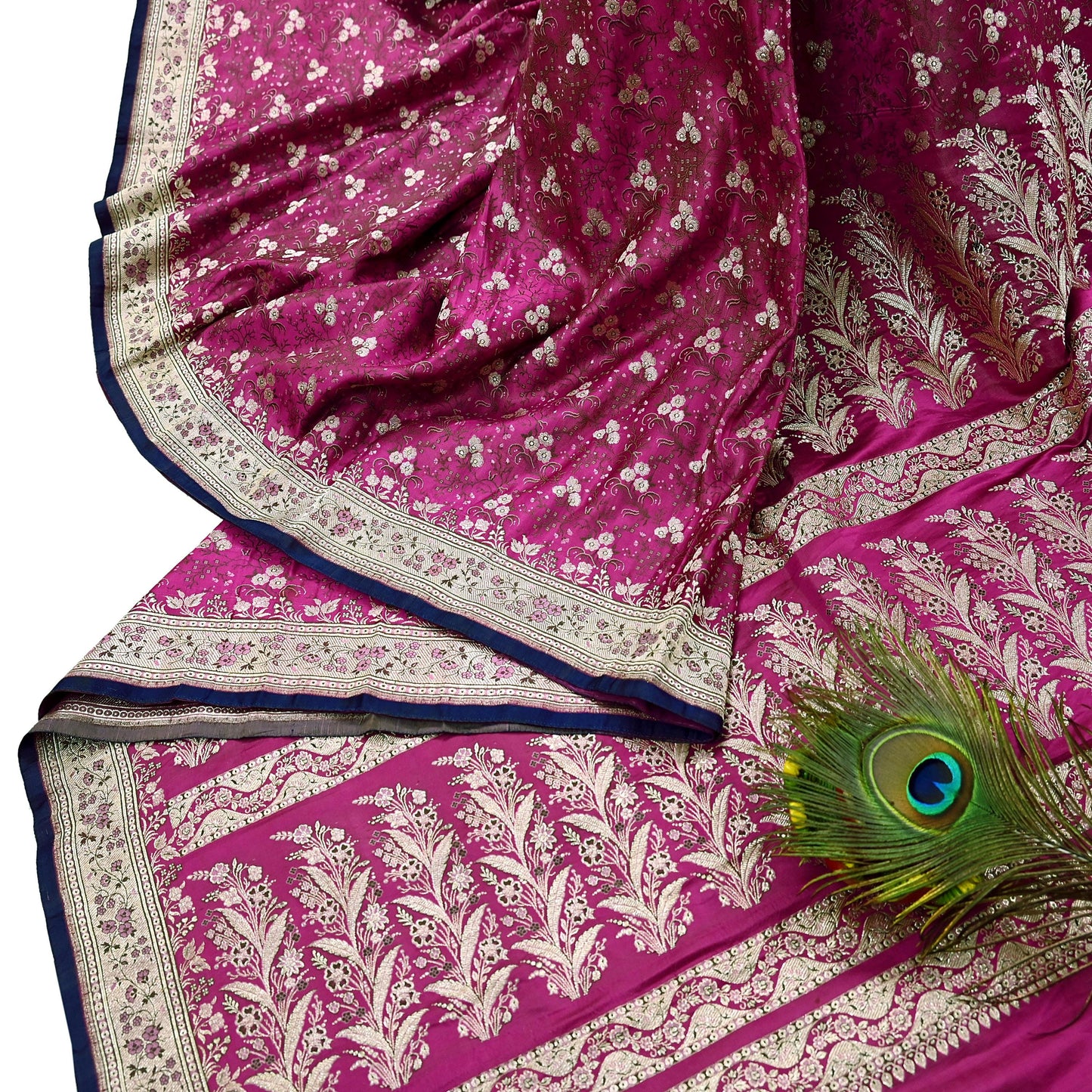 Indian Vintage Sari Magenta Heavy Pure Satin Silk Woven Banarasi Brocade Saree Zari 5Yd Ethnic Dress making Crafting Bollywood