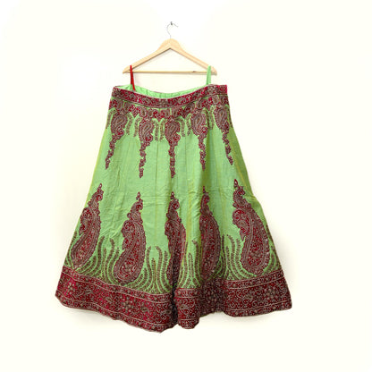 Indian Heavy Parrot Green Hand Embroidered Semi Stitched Lehenga/Skirt Bridal Wear Zardozi/ Dabka Bollywood skirt party wear