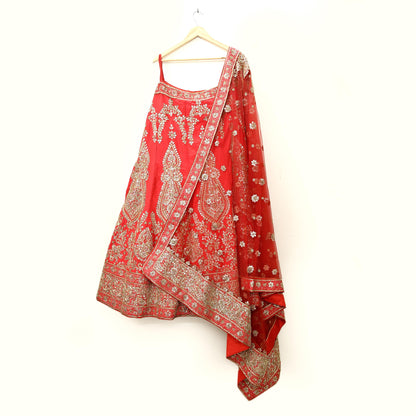 Indian party wear Red Net Raw silk Hand Embroidered Semi Stitched Lehenga Set of 2pcs Bollywood style wedding wear