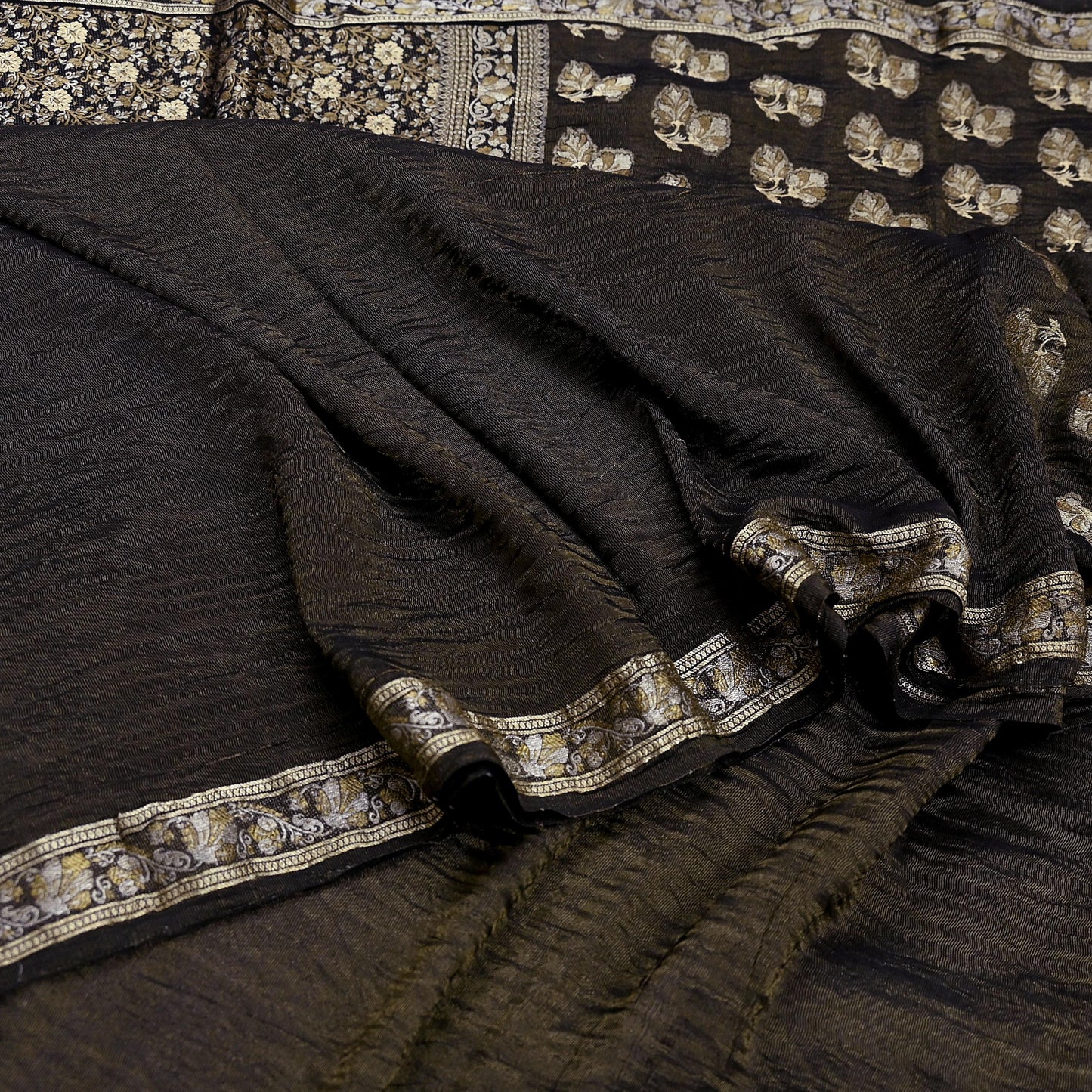 Indian Vintage Black Sarees Pure Silk Hand Woven Sari Craft Fabric 5Yd Sewing Ethnic Floral Dress Making For Crafting Quilting Upcycle