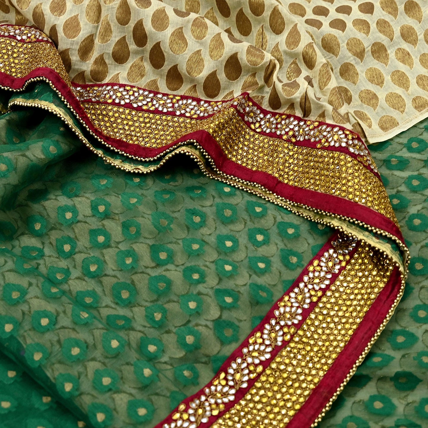 Indian Vintage Heavy Sarees Beige & Green Pure Cotton Hand Embrooidered Jamdani Sari 6yd Ethnic Floral Craft Fabric Dress making Upcycle