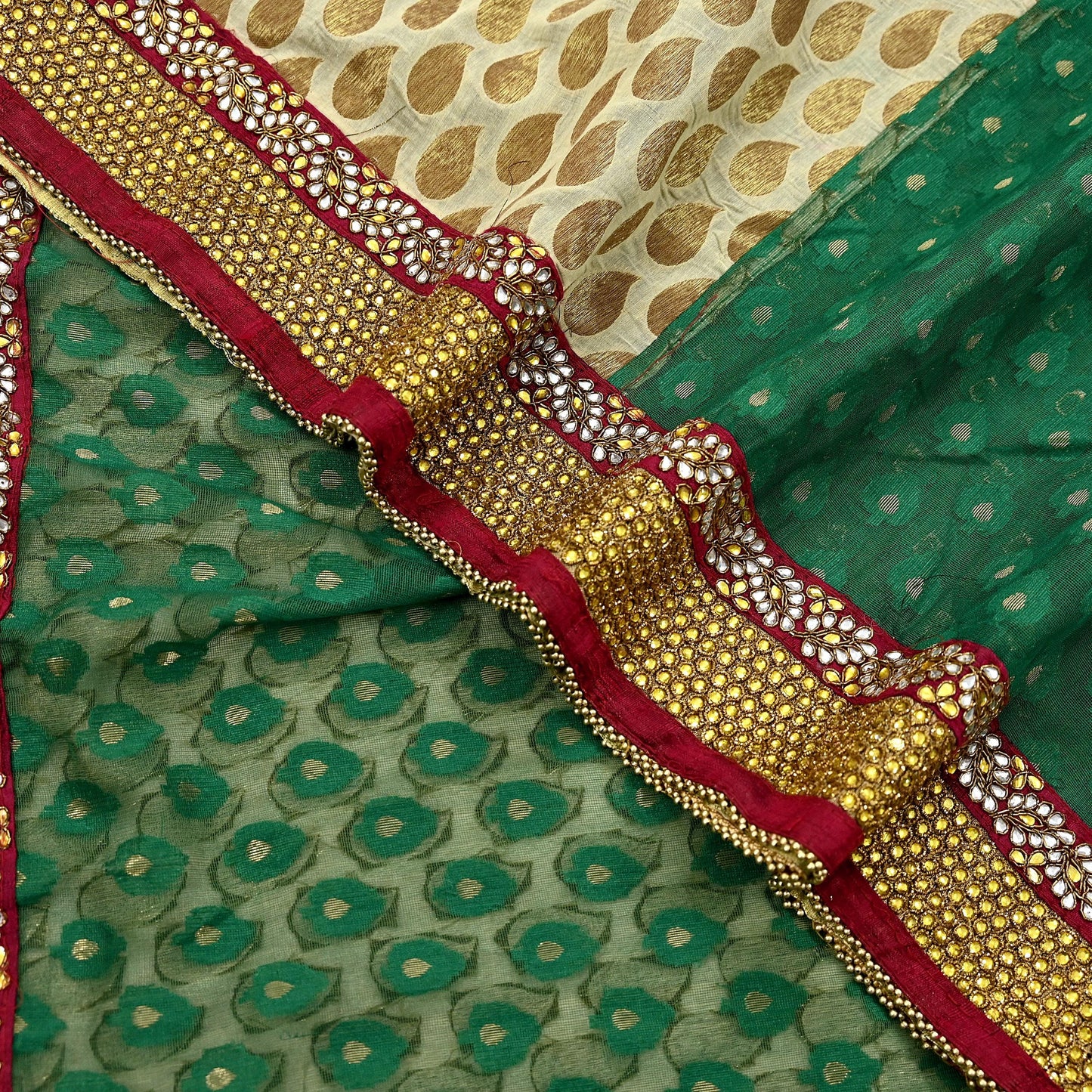 Indian Vintage Heavy Sarees Beige & Green Pure Cotton Hand Embrooidered Jamdani Sari 6yd Ethnic Floral Craft Fabric Dress making Upcycle