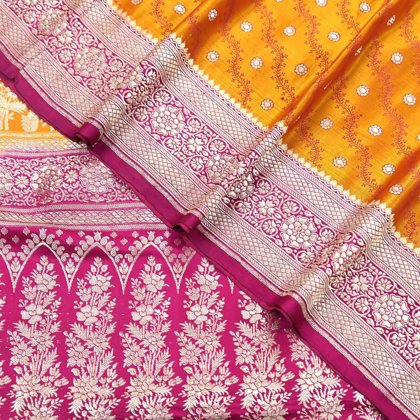 Indian Vintage Sari Heavy Wedding Pure Satin Silk Saffron & Pink saree Banarasi Brocade Saree Golden Zari 5Yard Fabric Ethnic Dressmaking
