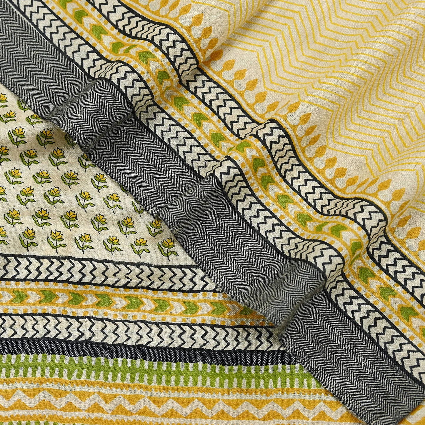 Vintage Yellow & Beige Long Stole Pure Woolen Scarf Printed Dupatta Infinity Scarves Sarong Wrap Veil Woman Hijab Shawl Craft Fabric Fringes