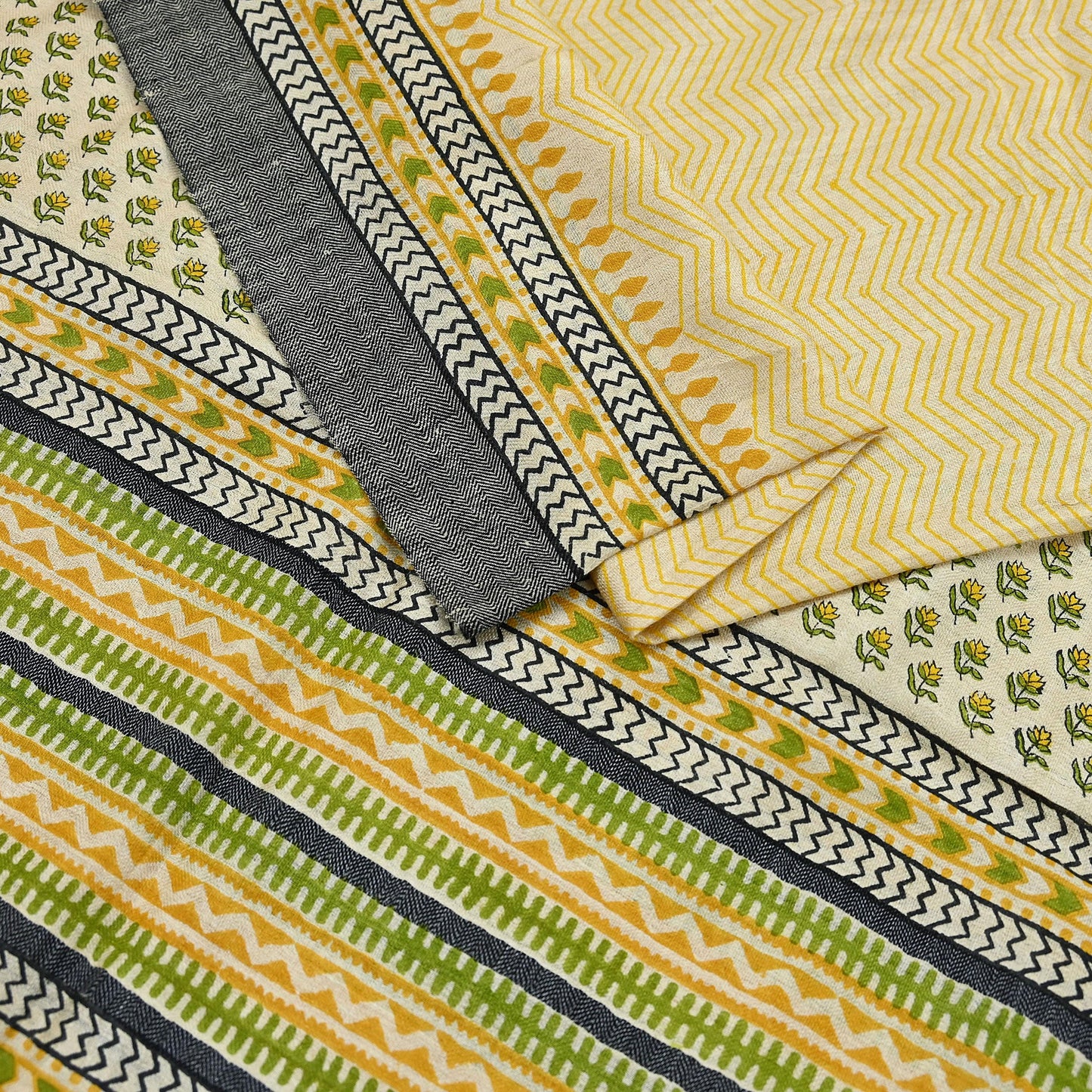 Vintage Yellow & Beige Long Stole Pure Woolen Scarf Printed Dupatta Infinity Scarves Sarong Wrap Veil Woman Hijab Shawl Craft Fabric Fringes