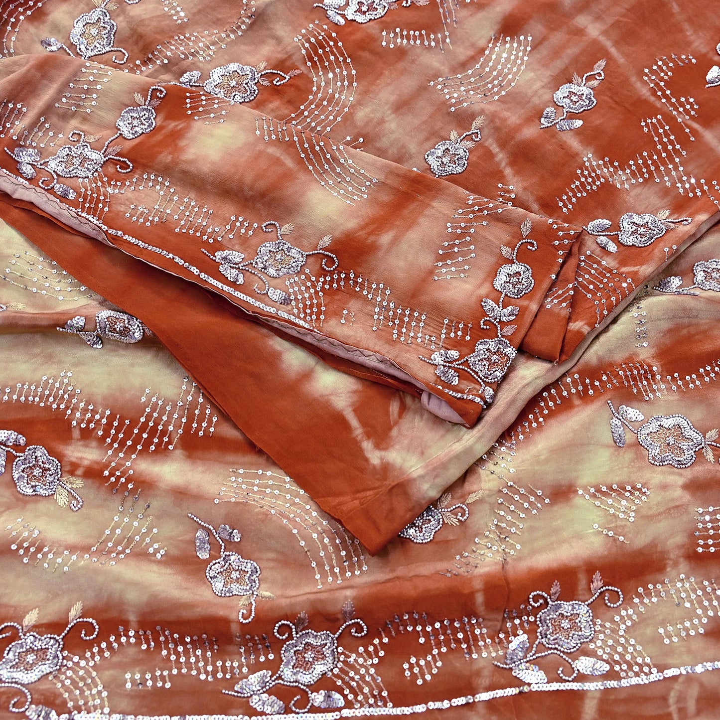 Indian Vintage Saree Pure Crepe Silk Hand Embroidered Tie-Dye Sari Fabric 5yard Sewing Craft Fabric Ethnic Dressmaking Crafting Zardozi Zari