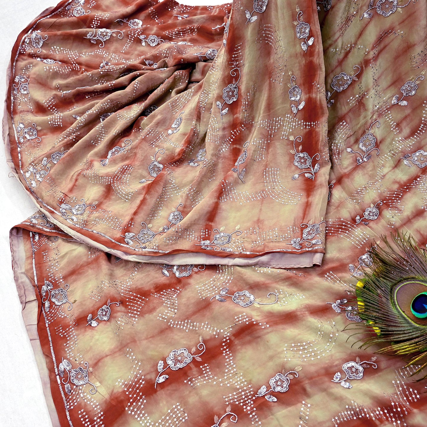 Indian Vintage Saree Pure Crepe Silk Hand Embroidered Tie-Dye Sari Fabric 5yard Sewing Craft Fabric Ethnic Dressmaking Crafting Zardozi Zari