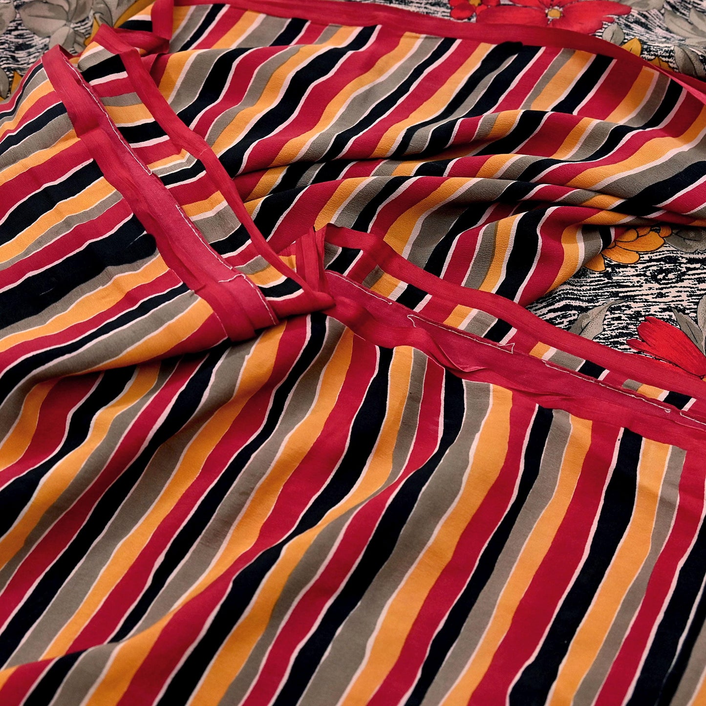 Indian Vintage Sari Multi Pure Crepe Silk Printed Saree 5yard Sewing Ethnic Wrap Craft Fabric Dressmaking Crafting Upcycle Quilting