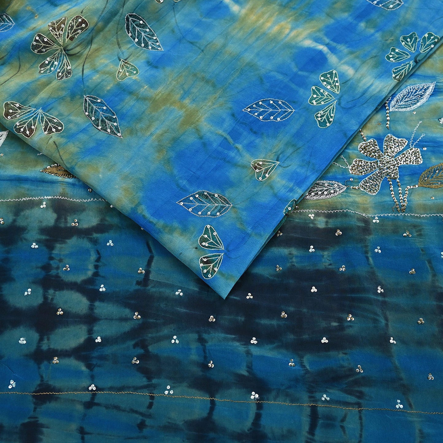 Indian Vintage Saree Pure Crepe Silk Hand Embroidered Tie-Dye Sari Fabric 5yard Sewing Craft Fabric Ethnic Dressmaking Crafting Zari