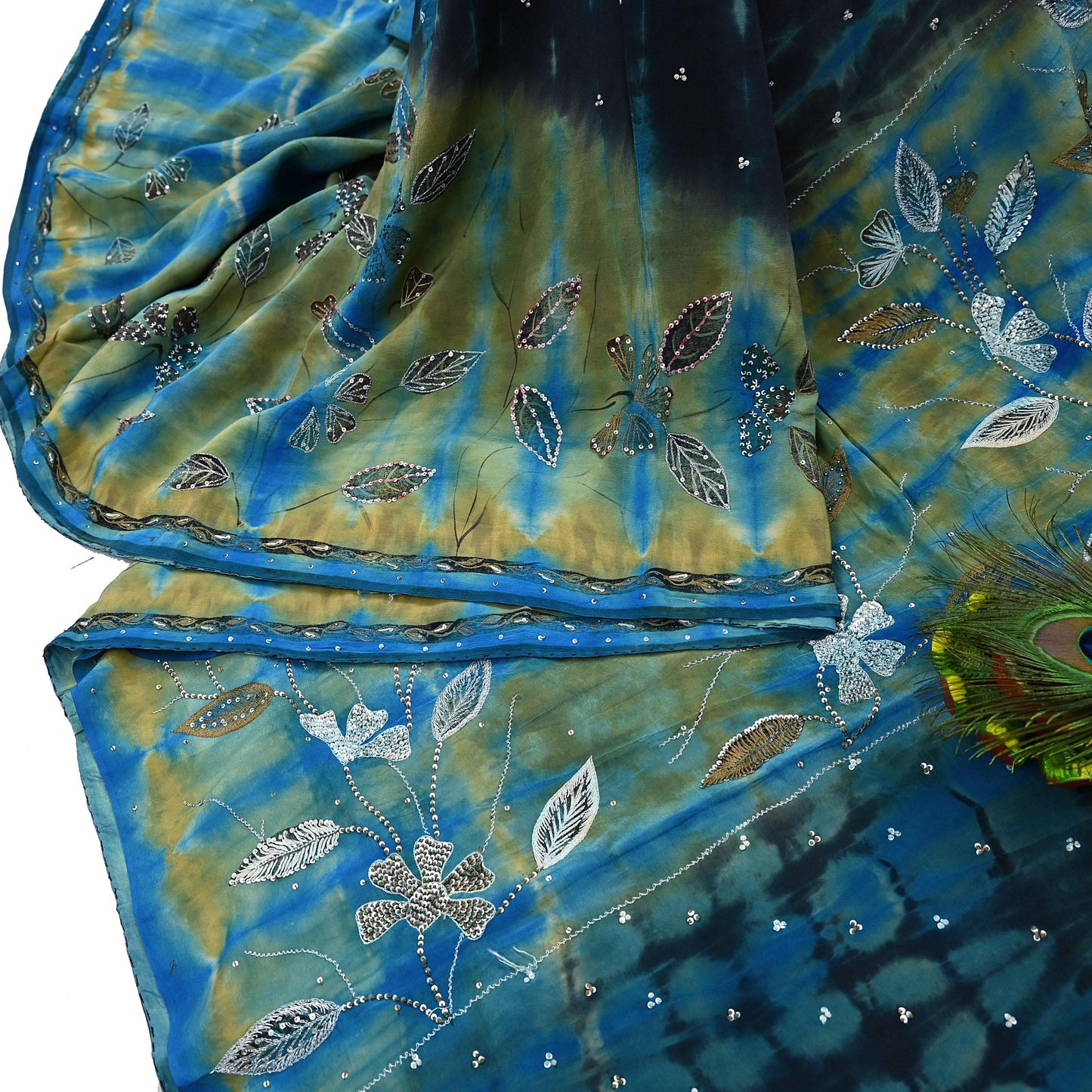 Indian Vintage Saree Pure Crepe Silk Hand Embroidered Tie-Dye Sari Fabric 5yard Sewing Craft Fabric Ethnic Dressmaking Crafting Zari