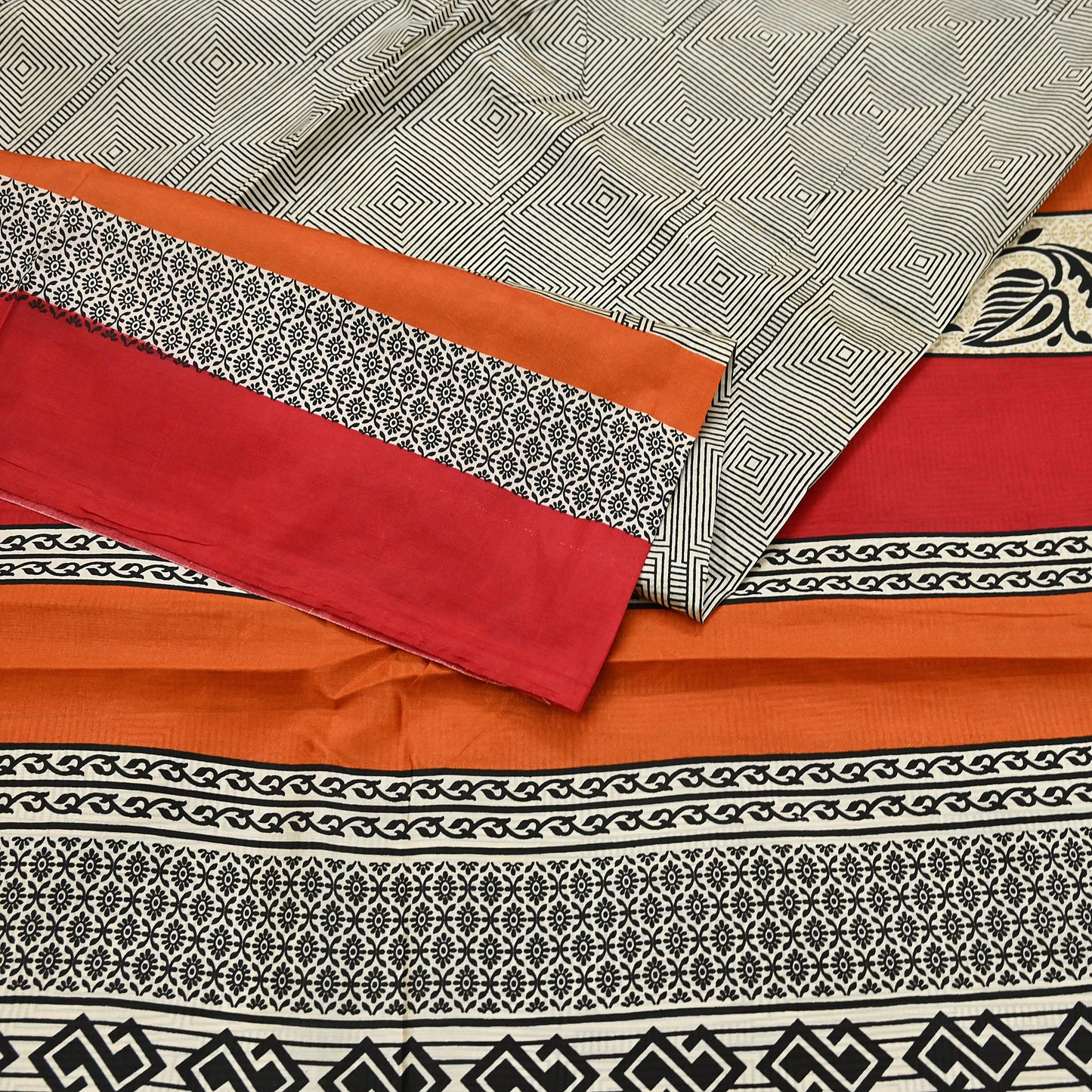 Indian Vintage Sari Ivory & Black Printed Pure Silk Sarees 5yd Sewing Craft Fabric DressMaking Soft Wrap Upcycle Quilting Crafting Used