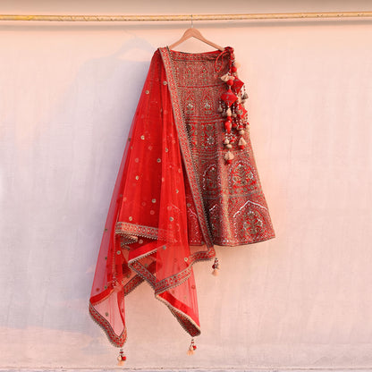 Indian Heavy Wedding Red Raw Silk/Net Hand Embroidered Lehenga 2pcs Set By Designer Sabyasachi Bridal Wear
