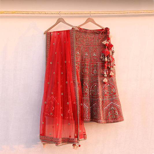 Indian Heavy Wedding Red Raw Silk/Net Hand Embroidered Lehenga 2pcs Set By Designer Sabyasachi Bridal Wear