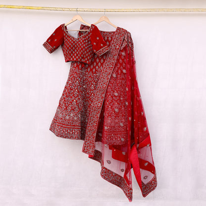 Indian Heavy Wedding Red Velvet/Net Hand Embroidered Semi Stitched Lehenga Set of 3pcs Bollywood style wedding wear