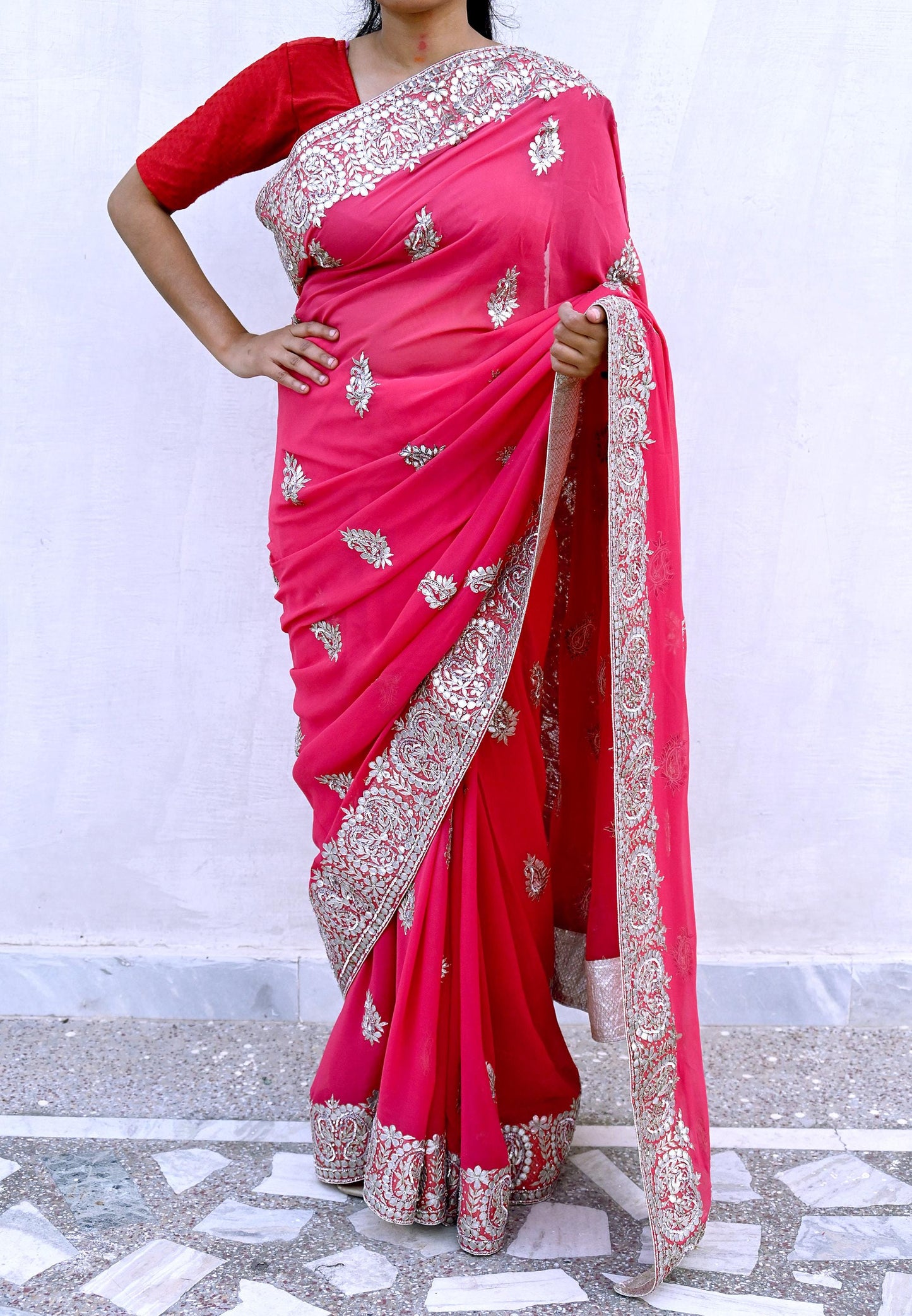 Indian Pre-owned Heavy Sari Pink Pure Georgette Silk Hand Embroidered Sarees Designer Abu Jani 5Yd Sewing Ethnic Sarees