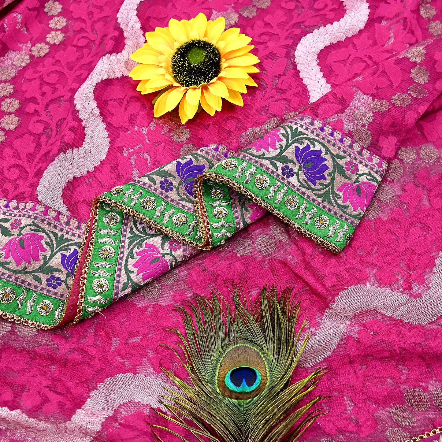 Indian Pre-Owned Sari Magenta Pure Silk Hand Embroidered Jamdani Designer Manish Malhotra Sarees Ethnic Zardozi/Zari wedding Saree