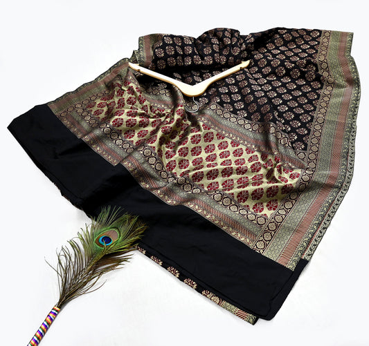 Vintage Heavy Black Sarees Pure Silk Hand Woven Sari Craft Fabric 5Yd Sewing Soft Ethnic Zari Dress Making Wedding Sari