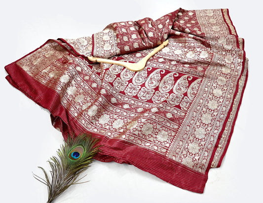 Indian Antique Vintage Heavy Sari Maroon Pure Silk Hand Woven Banarasi Sarees Zari 5Yd Pre-owned Designing