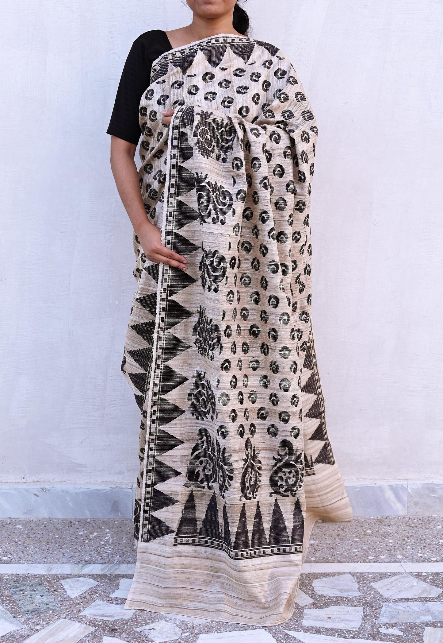 Indian Vintage Beige Saree Pure Khadi Silk Handloom Embroidered  Sari Craft Fabric 5yd Ethnic Wear Border Dress making Upcycle with Blouse