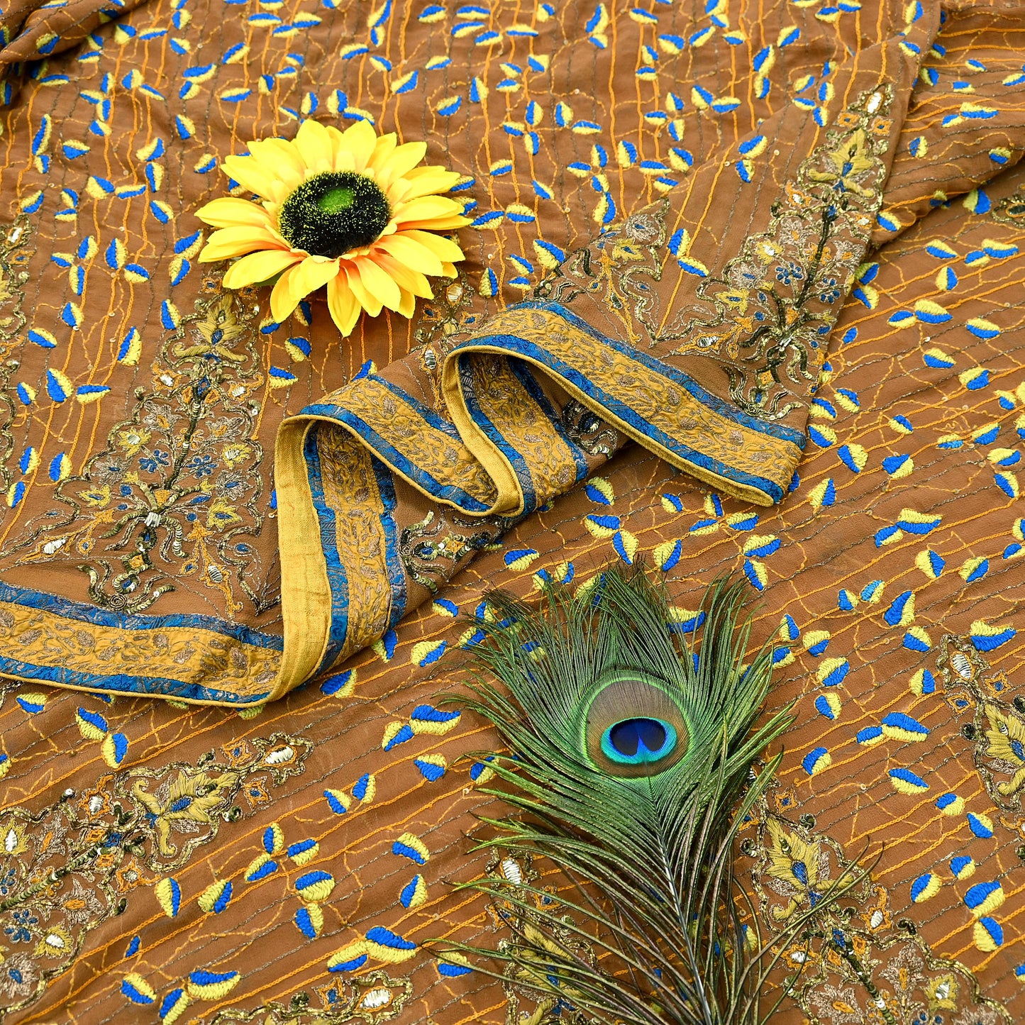 Indian Pre-owned Heavy Sari Brown Pure Georgette Silk Hand Embroidered Kantha Sarees Designer Abu Jani 6Yd Sewing Ethnic Sarees