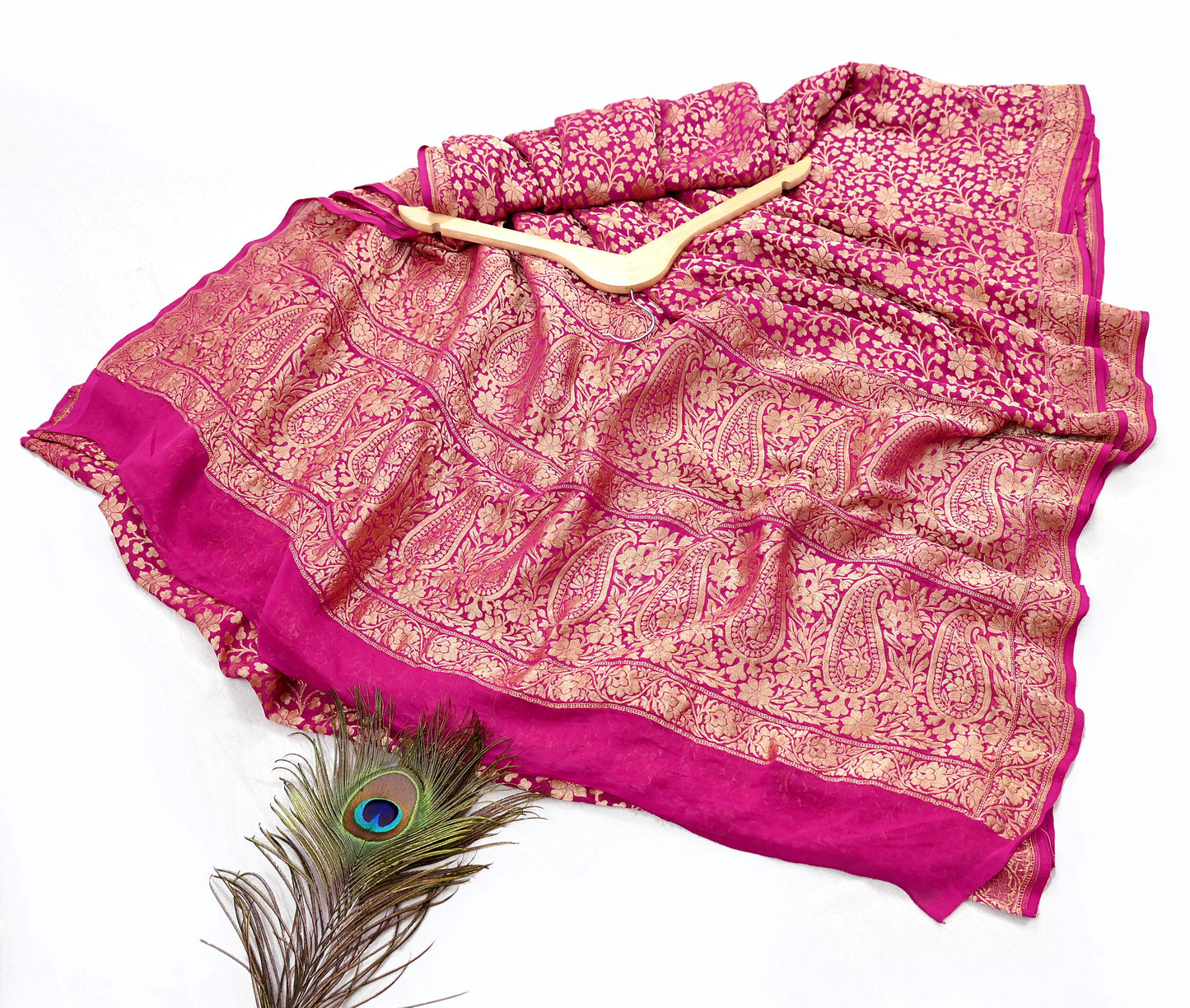 Antique Vintage Magenta Saree Pure Georgette Silk Hand Woven Banarasi Sari Craft Fabric 5Yd Sewing Soft Ethnic Zari Dress Making