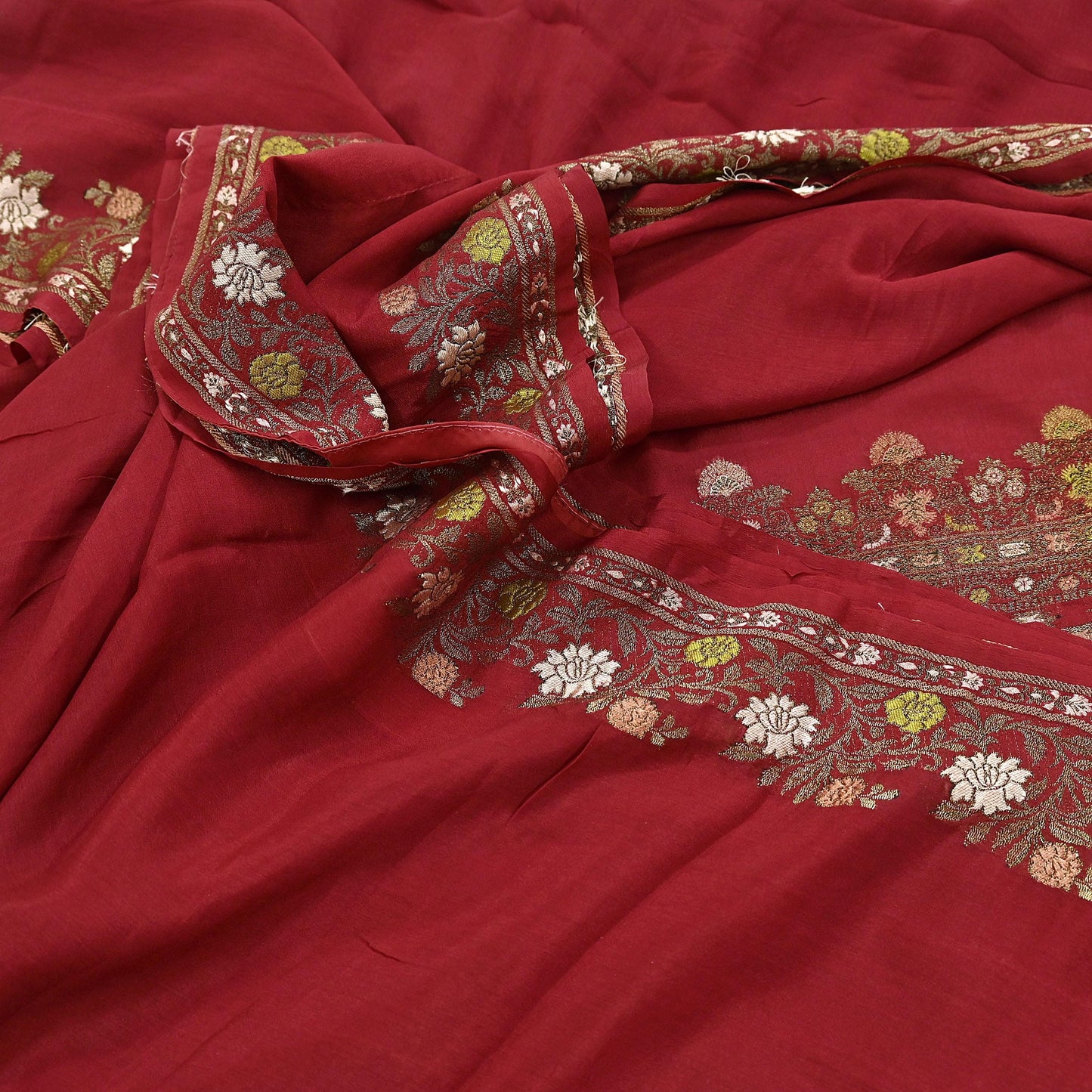 Indian Vintage Sari Red 100% Pure Silk Hand Woven Sarees Craft Fabric 5Yd Ethnic Sewing Dress making Crafting Quilting Upcycle Zari