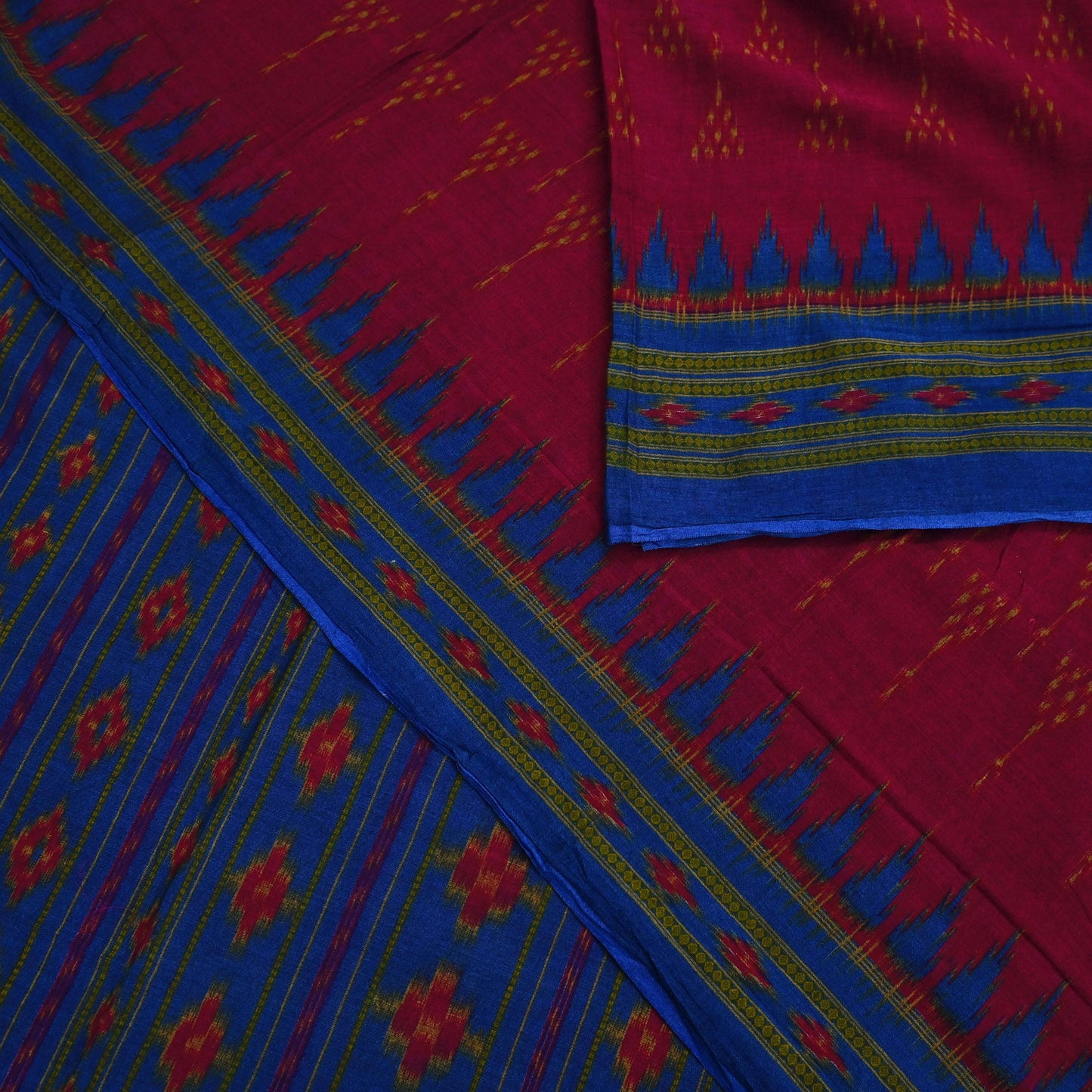 Indian Vintage Blue & Red Saree Ikat Printed Pure Cotton Sari Craft Fabric 5Yard Sewing Sarong Wrap Boho Dress Making Quilting Upcycle