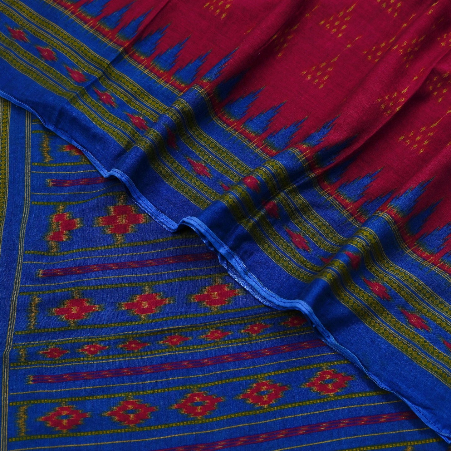 Indian Vintage Blue & Red Saree Ikat Printed Pure Cotton Sari Craft Fabric 5Yard Sewing Sarong Wrap Boho Dress Making Quilting Upcycle