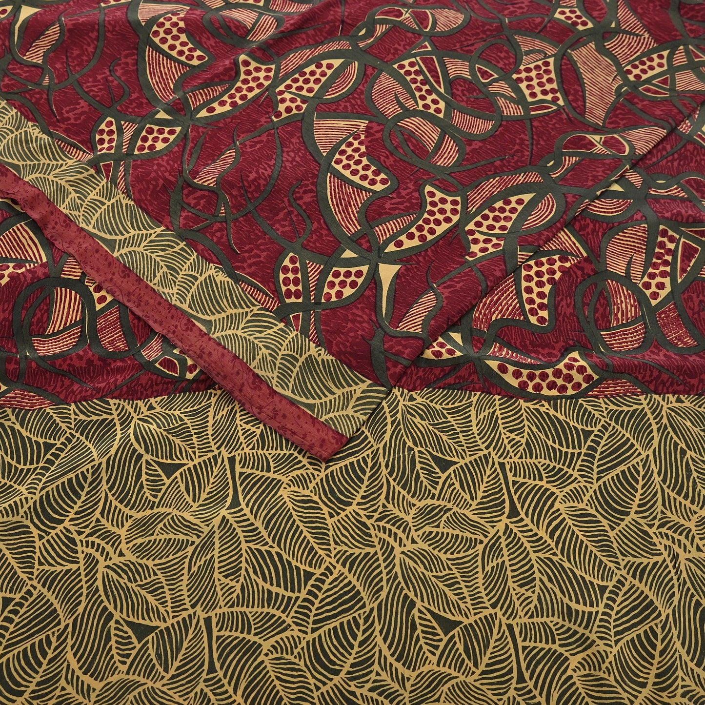 Indian Vintage Sari Maroon & Green Pure Crepe Silk Block Printed Saree 5yard Sewing Quilting Floral Soft Craft Fabric Wrap