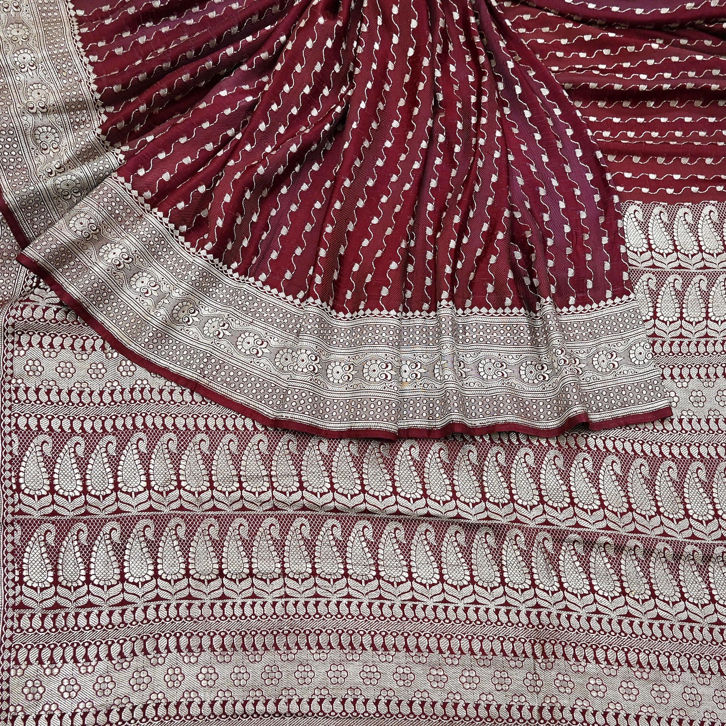 Indian Vintage Sari Maroon Heavy Wedding Pure Satin Silk Woven Banarasi Brocade Saree Zari 5Yd Dress making Crafting Quilting