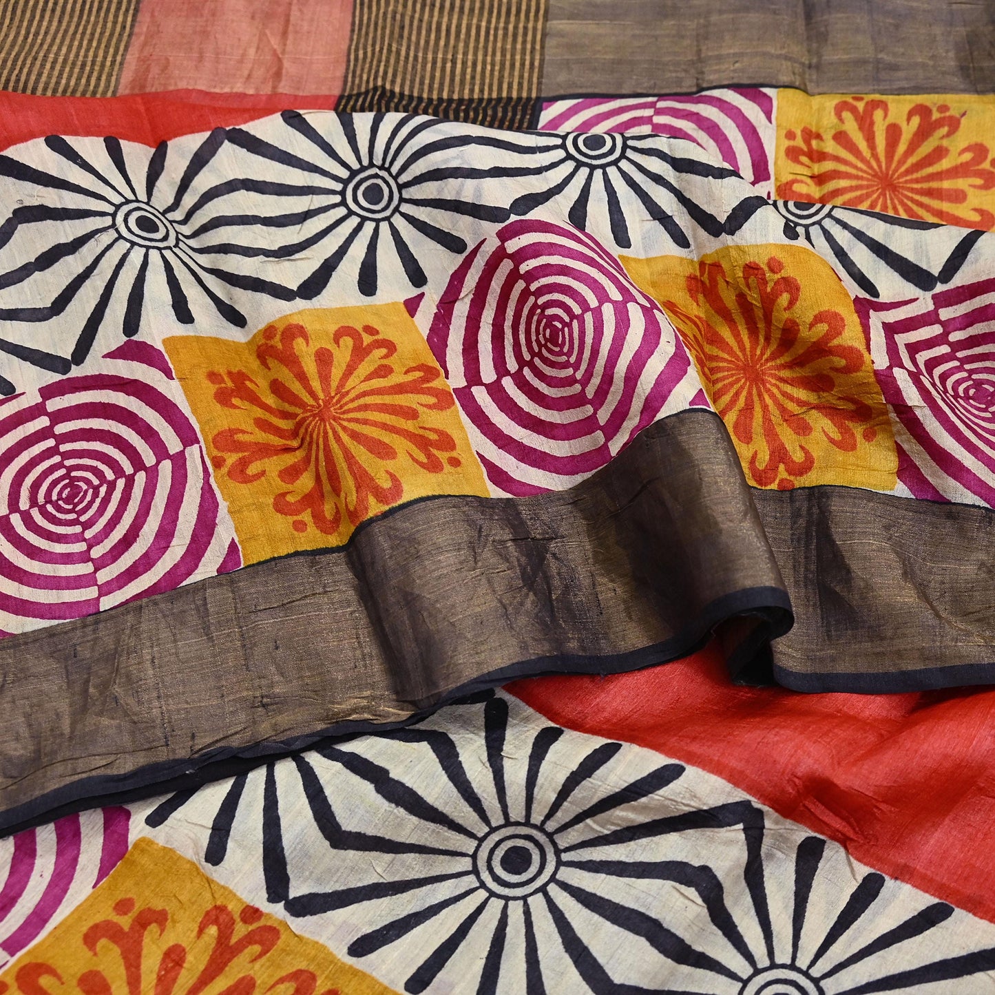 Indian Vintage Heavy Sari Red & Black Pure Khadi Silk Handloom Saree Craft Fabric 5yd Ethnic Wear Dress making For Crafting Quilting