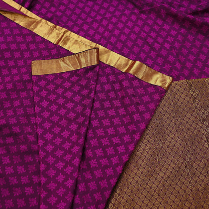 Indian Vintage Heavy Purple Kanjivaram Saree 100% Pure Silk Zari 5Yd Floral Crafting Dress making Crafting Quilting Bollywood Saree