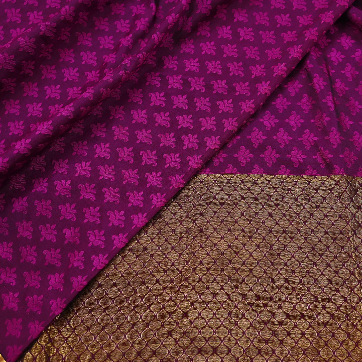 Indian Vintage Heavy Purple Kanjivaram Saree 100% Pure Silk Zari 5Yd Floral Crafting Dress making Crafting Quilting Bollywood Saree