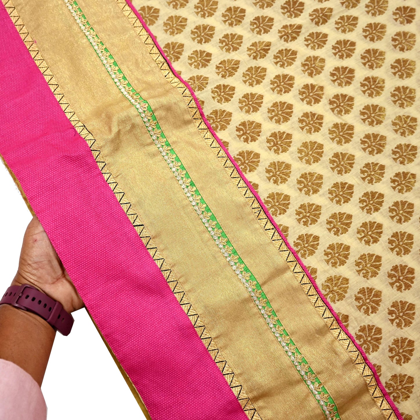 Indian Vintage Saree Beige Hand Woven Pure Silk Sari Craft Fabric 5Yd Ethnic Floral Golden Zari Dress making For Crafting Quilting