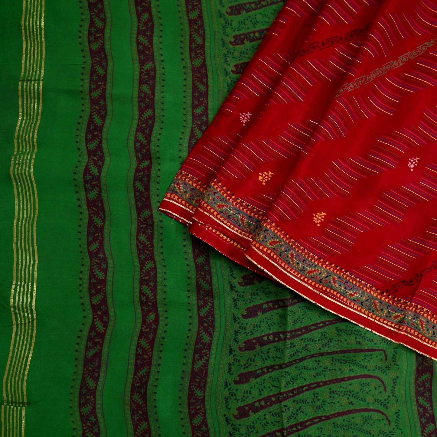 Indian Vintage Saree Pure Silk Sari Fabric: Red & Green Floral Print, 5-Yard Sewing Material Crafting Upcycle Quilting