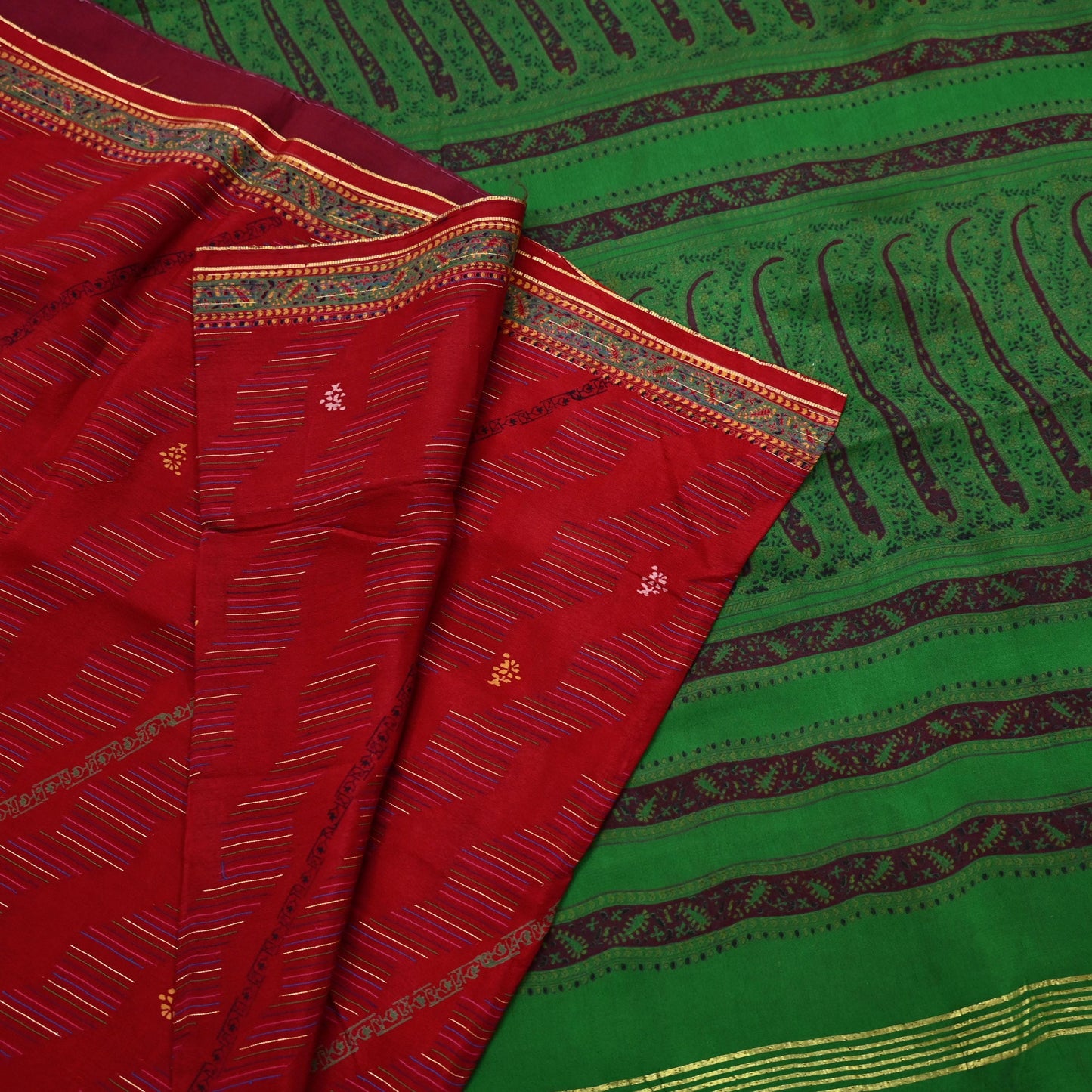 Indian Vintage Saree Pure Silk Sari Fabric: Red & Green Floral Print, 5-Yard Sewing Material Crafting Upcycle Quilting