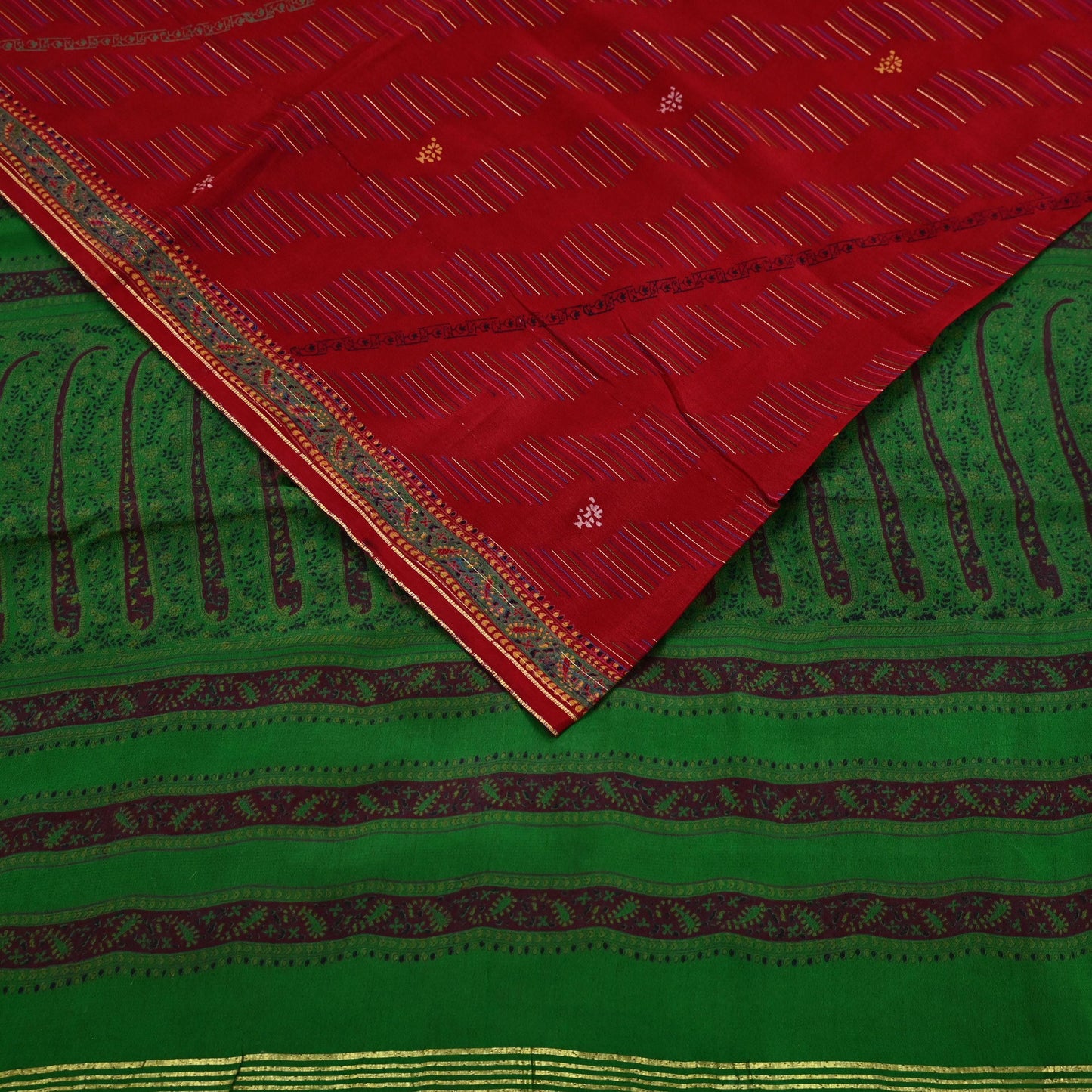 Indian Vintage Saree Pure Silk Sari Fabric: Red & Green Floral Print, 5-Yard Sewing Material Crafting Upcycle Quilting