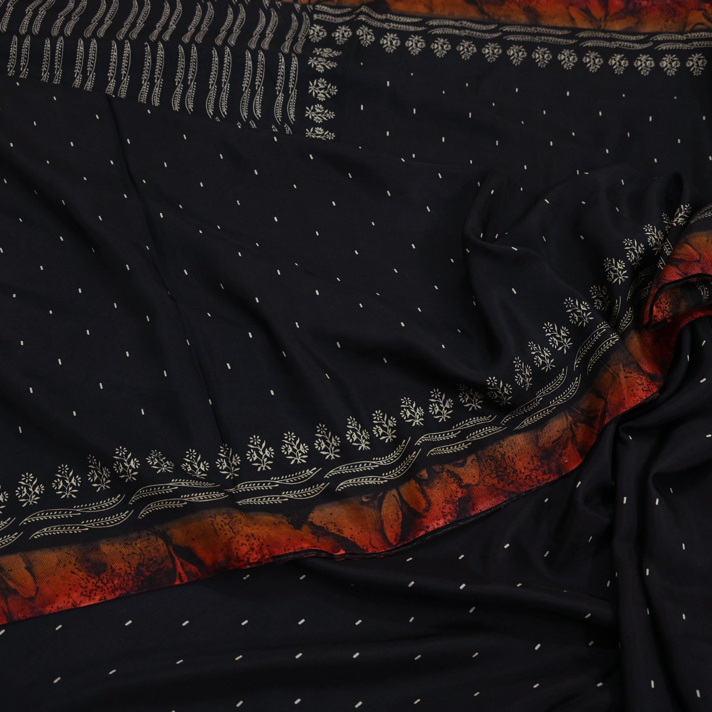 Vintage Sari Black Pure Silk Printed Saree Craft Fabric 5yard Sewing Floral Soft Dress Designing for Crafting Upcycle Quilting
