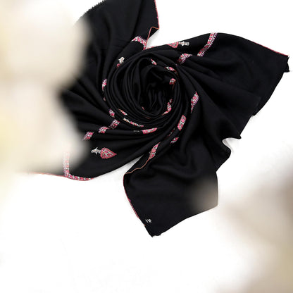 Indian Vintage Black Shawl Pure Woolen Handmade Suzani Long Throw Stole Warm Stole Paisley Design Soft Soft Cozy