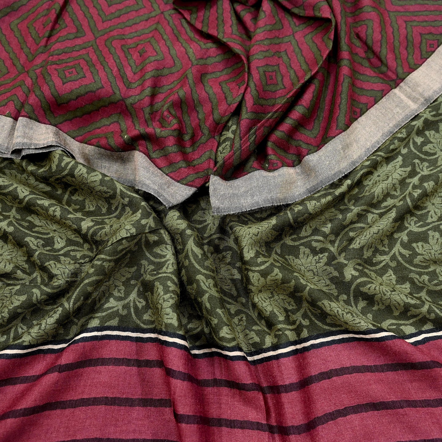 Indian Women Vintage Green & Maroon Long Stole Pure Woolen Scarf Dupatta Scarves Printed Sarong Wrap Veil Hijab Shawl Soft