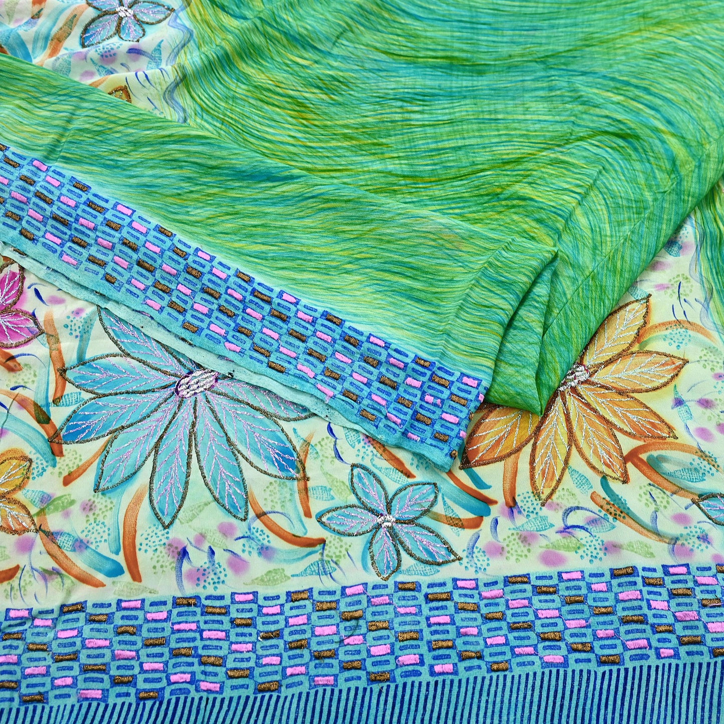 Indian Vintage Sari Pure Crepe Silk Hand Embroidered Saree 5yd Sewing Floral Craft Fabric Sequins Dress making Crafting Quilting