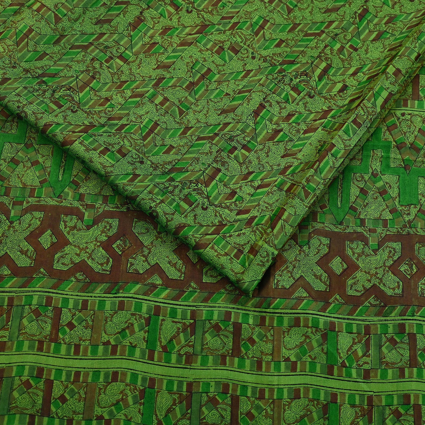 Indian Vintage Sari Green Pure Silk Printed Sarees 5yd Sewing Craft Fabric Dress Making  Soft Floral Wrap Upcycle Used Quilting Crafting