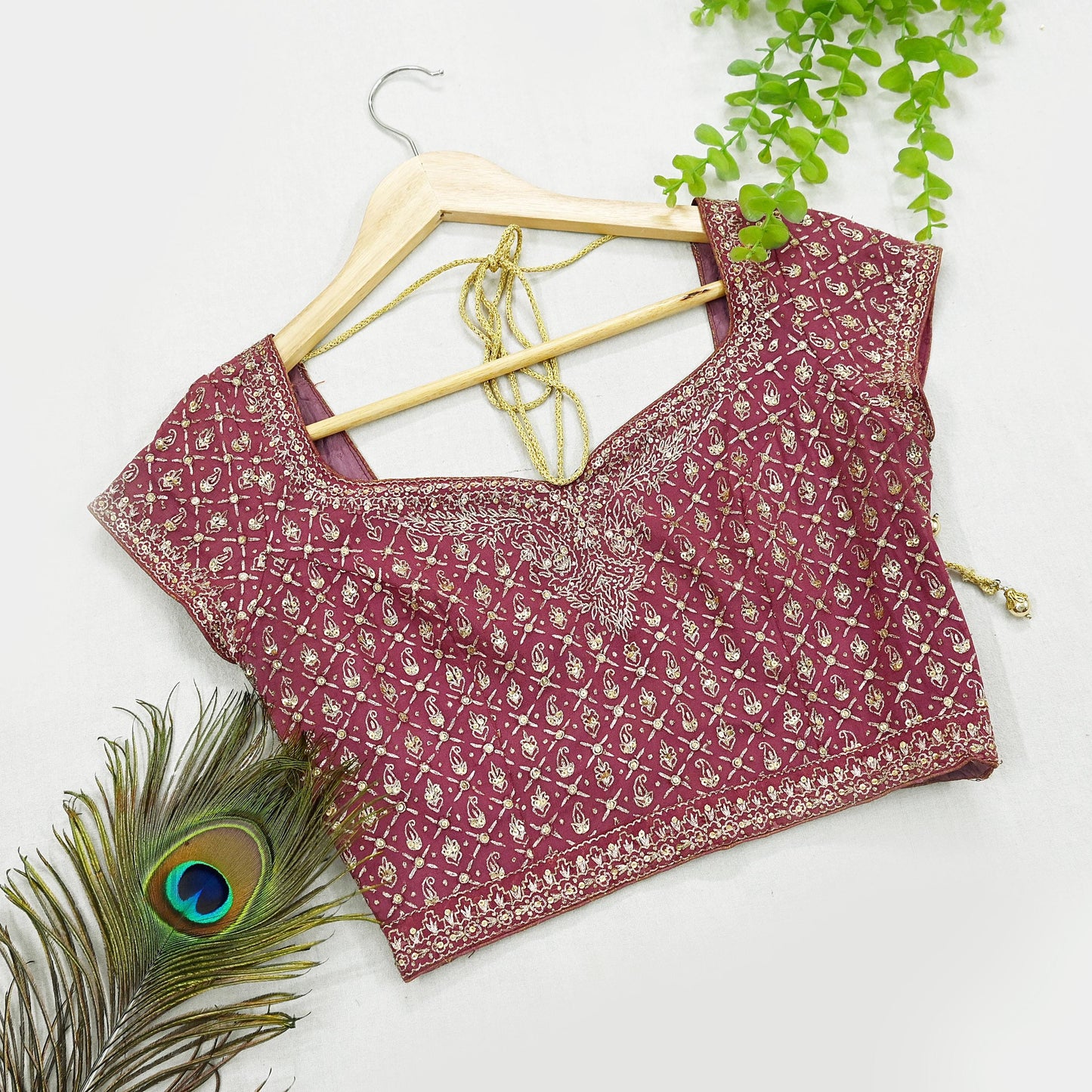 Indian Pre-owned Onion Pink Pure Georgette Silk Hand Embroidered Ritu Kumar Designer Lehenga 3pcs Set Ethnic Bollywood Party Wear