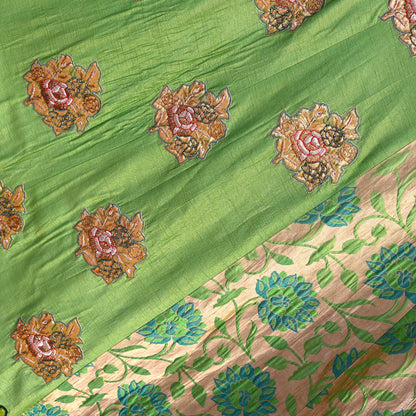 Indian Pre-owned Heavy Green Pure Chanderi Silk Hand Embroidered Lehenga Set Of 2pcs Designer By Manish Malhotra Party Wear