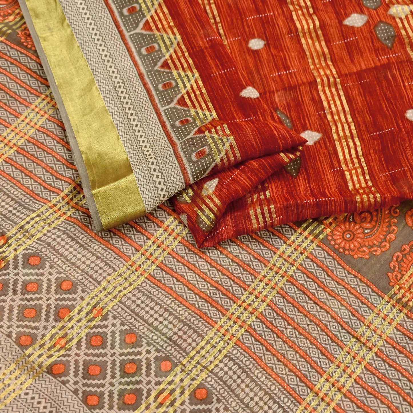 Indian Vintage Sari Printed Pure Cotton Saree Craft Fabric 5Yd Sewing Sarong Wrap Boho Floral Crafting Upcycle Quilting