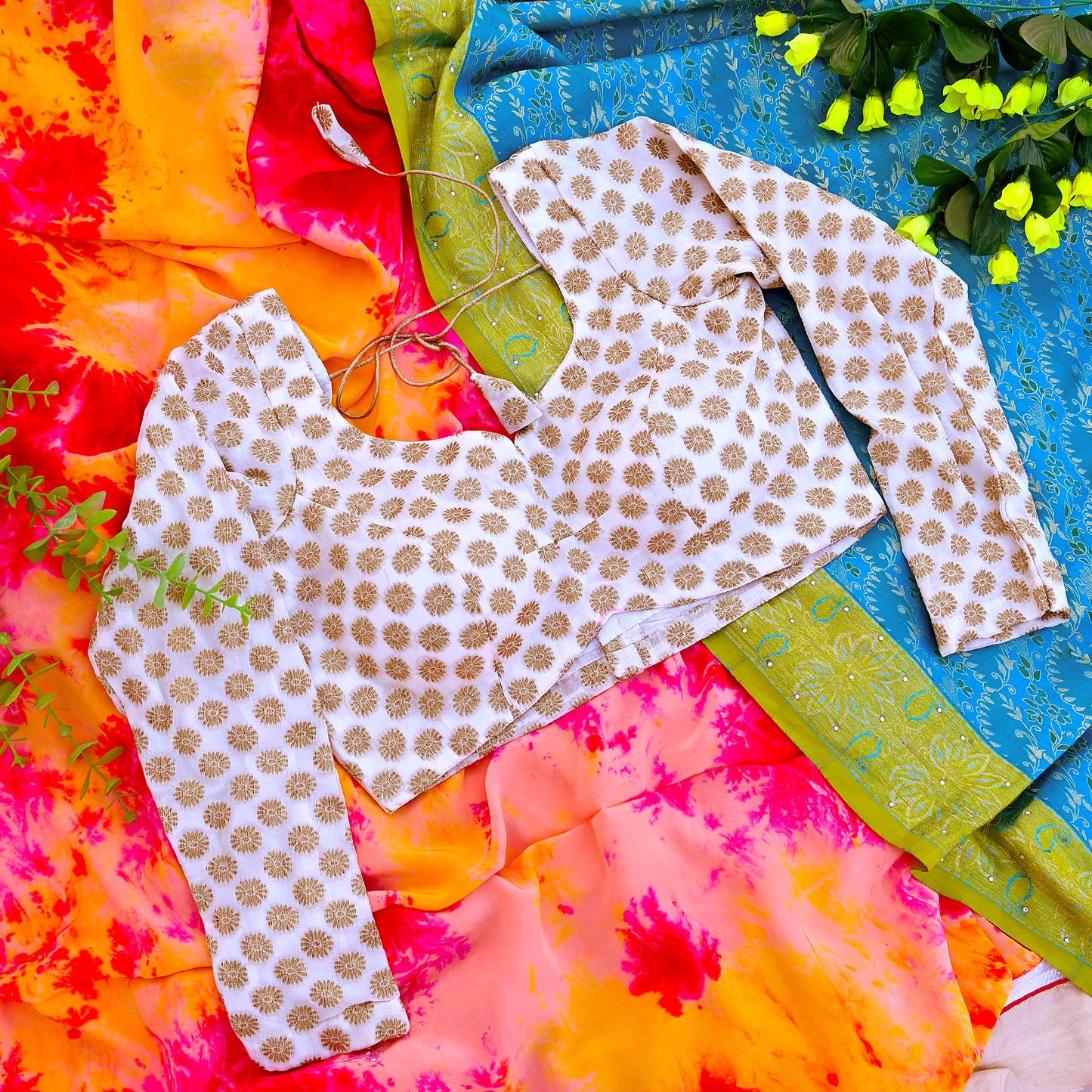 Indian New White Pure Georgette Silk Hand Woven Padded Blouse/Top/Crop Party wear Bollywood One Of a Kind Blouse