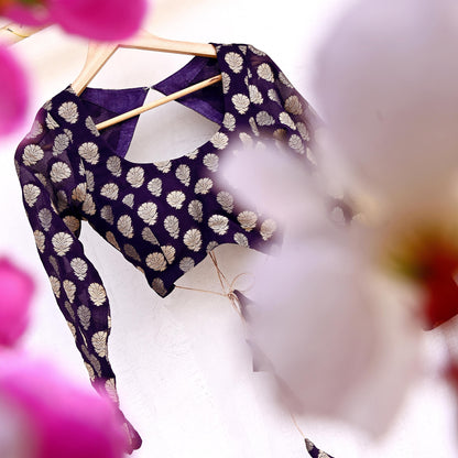 Indian New White Pure Georgette Silk Hand Woven Padded Blouse/Top/Crop Party wear Bollywood One Of a Kind Blouse