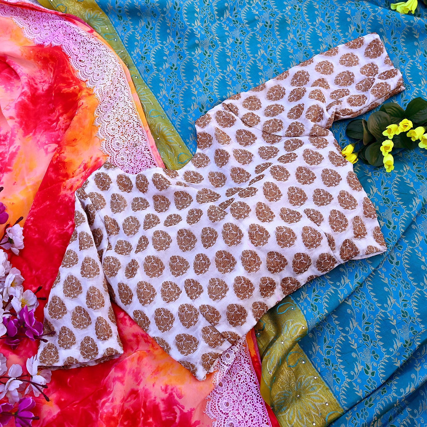 Indian New White Pure Georgette Silk Hand Woven Padded Blouse/Top/Crop Party wear Bollywood One Of a Kind Blouse